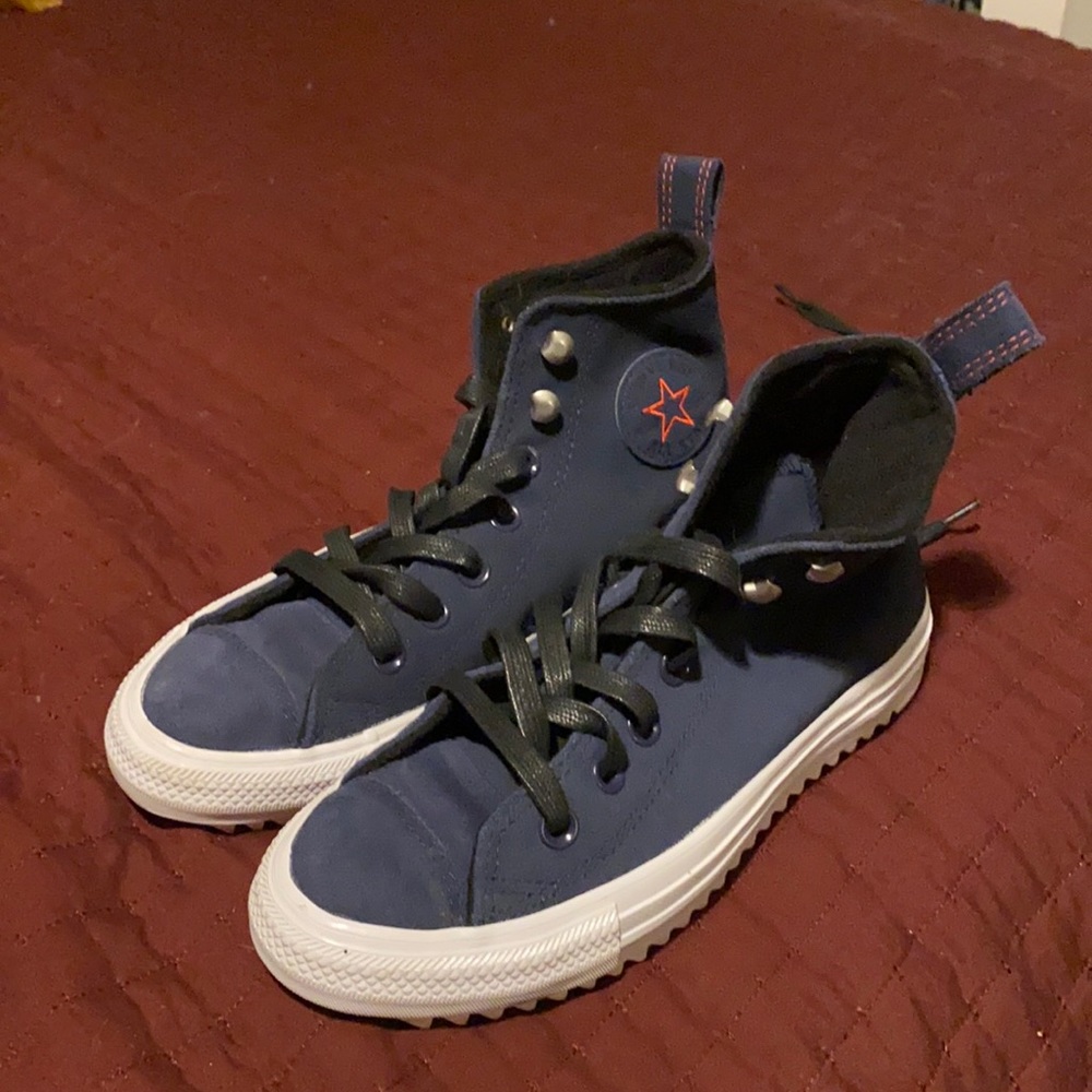 dark blue high top converse